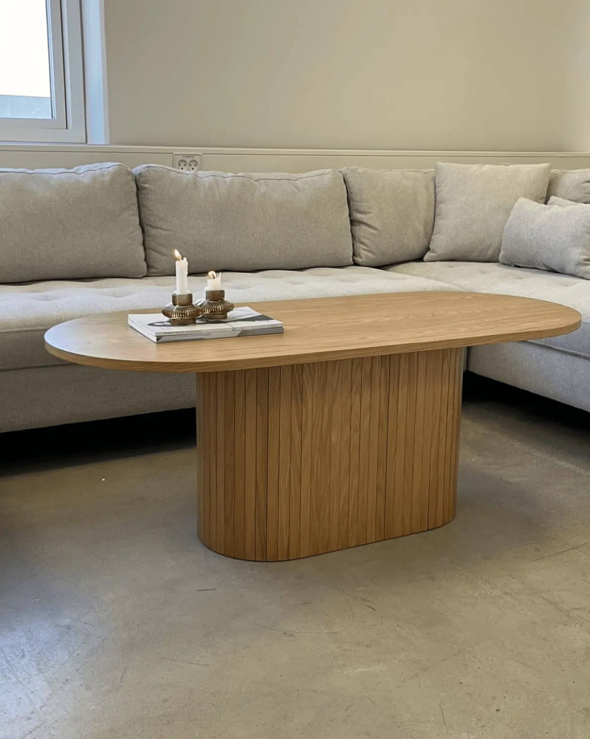 Bobby - Oval sofabord 120x55x45 cm Eg