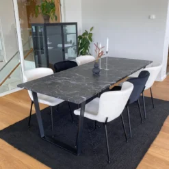 Karl spisebord i mat sort med marmor look - 210 x 90 cm