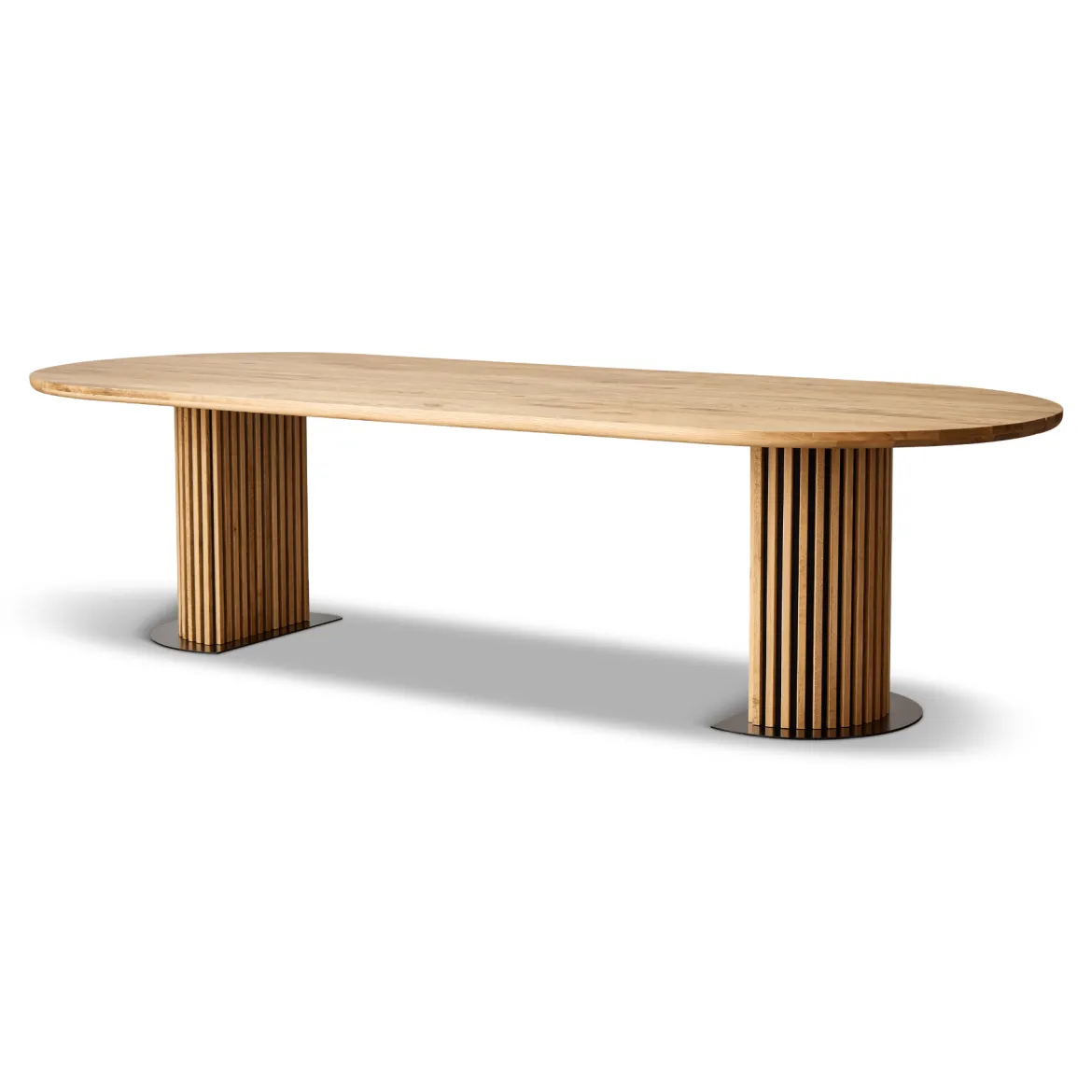 Matteo - Plankebord med lamelfod i olieret/natur massiv eg 300x120x77 cm