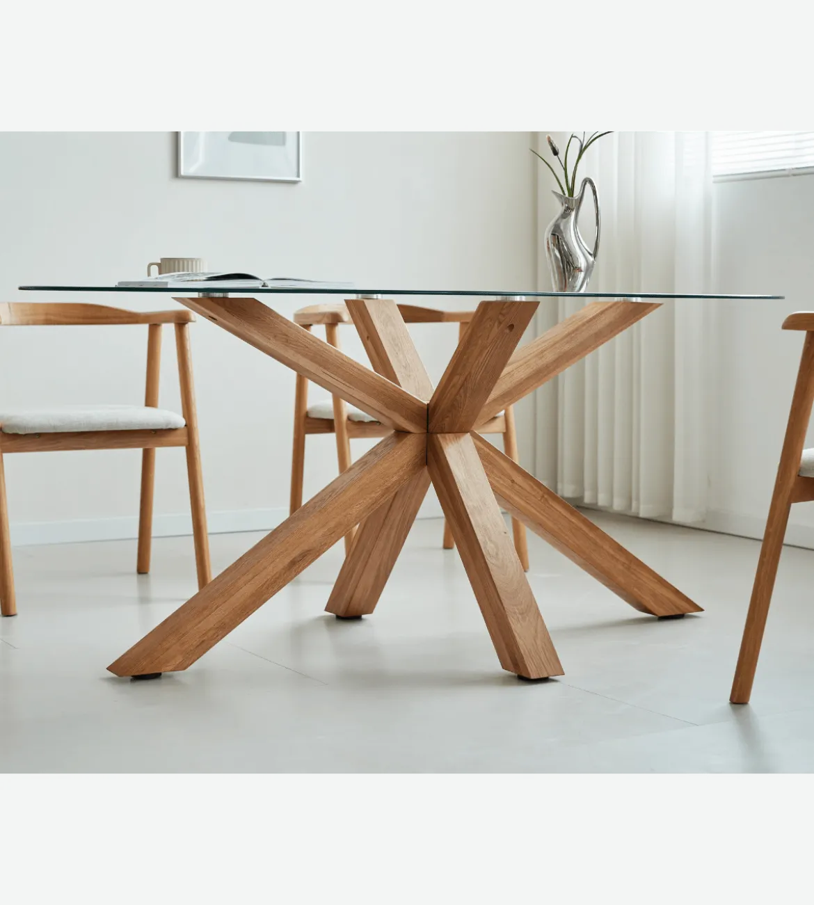 Sidney - Glas spisebord med ben i massiv egetræ 175x90 cm