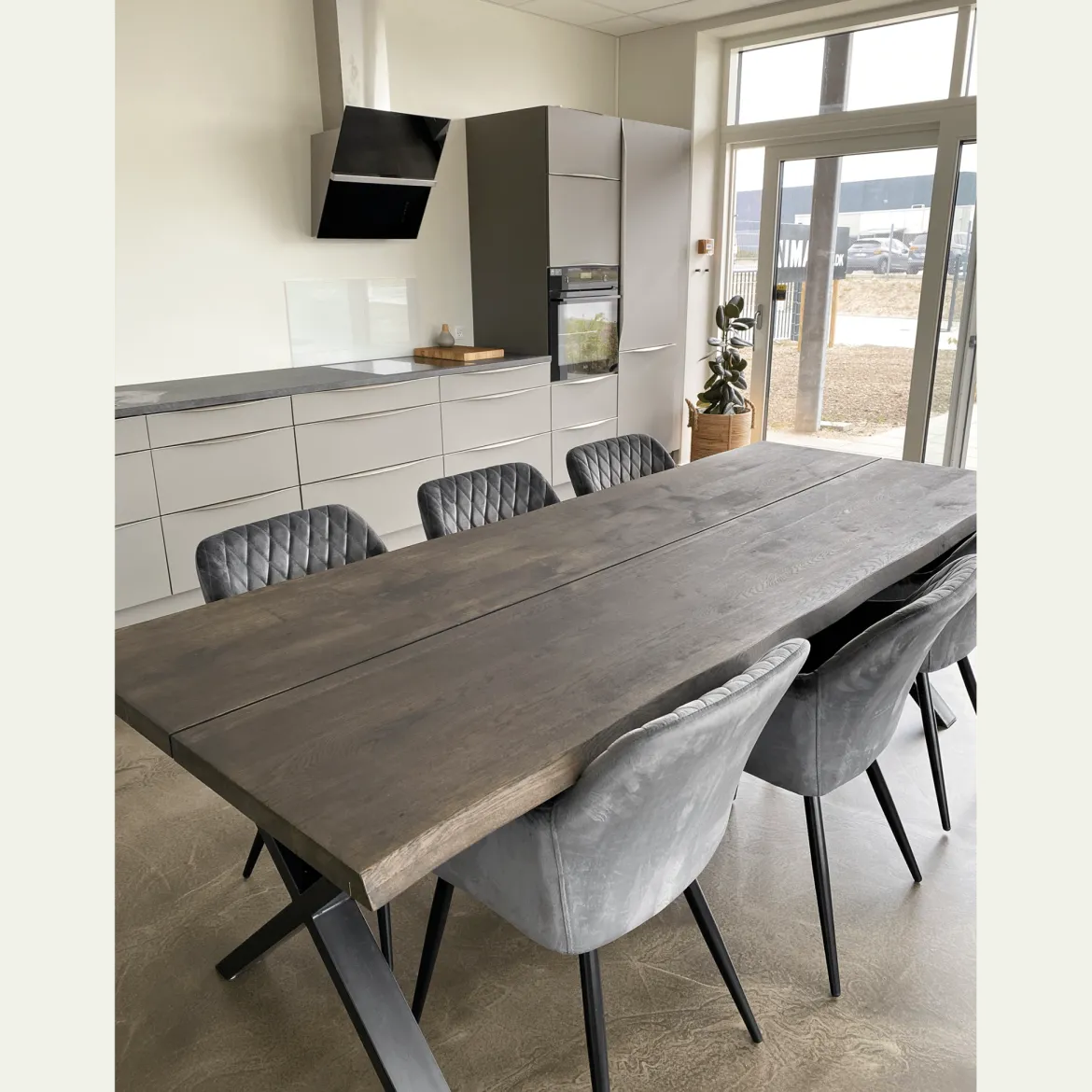 Susan plankebord - 240x95 cm - i smoked eg med krydsben - (Forberedt til tillægsplader)